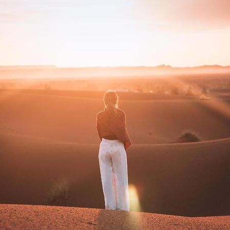 Sahara Stories Camp " Heated Tents" Merzouga Bagian luar foto