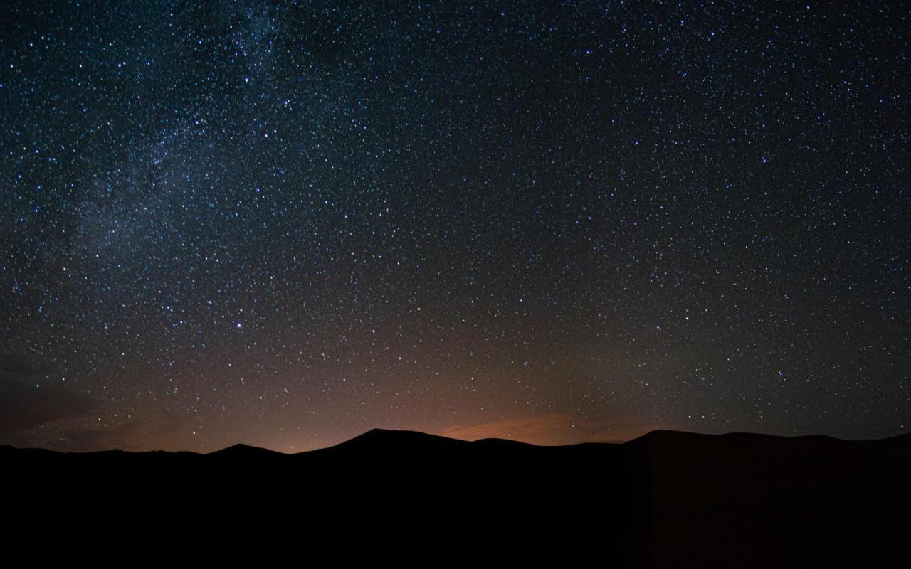 Sahara Stories Camp " Heated Tents" Merzouga Bagian luar foto