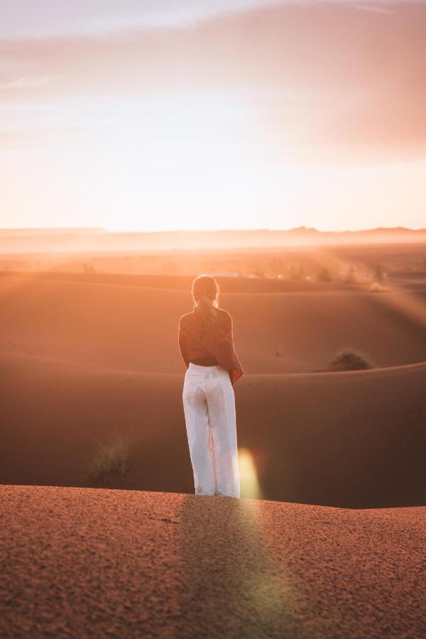 Sahara Stories Camp " Heated Tents" Merzouga Bagian luar foto